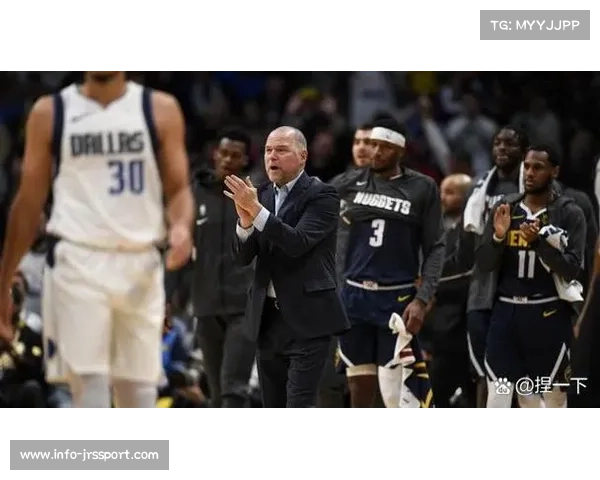 快船在三方交易中得到约翰-科林斯，补强前场