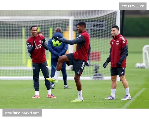 曼城联赛杯决赛将战阿森纳，争夺赛季首冠